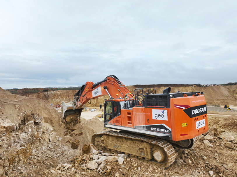 NEW DX800LC-7 IS ‘GAME CHANGER’ AT UK LIMESTONE QUARRY